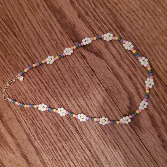 Crewcuts Daisy necklace - Picture 2 of 6